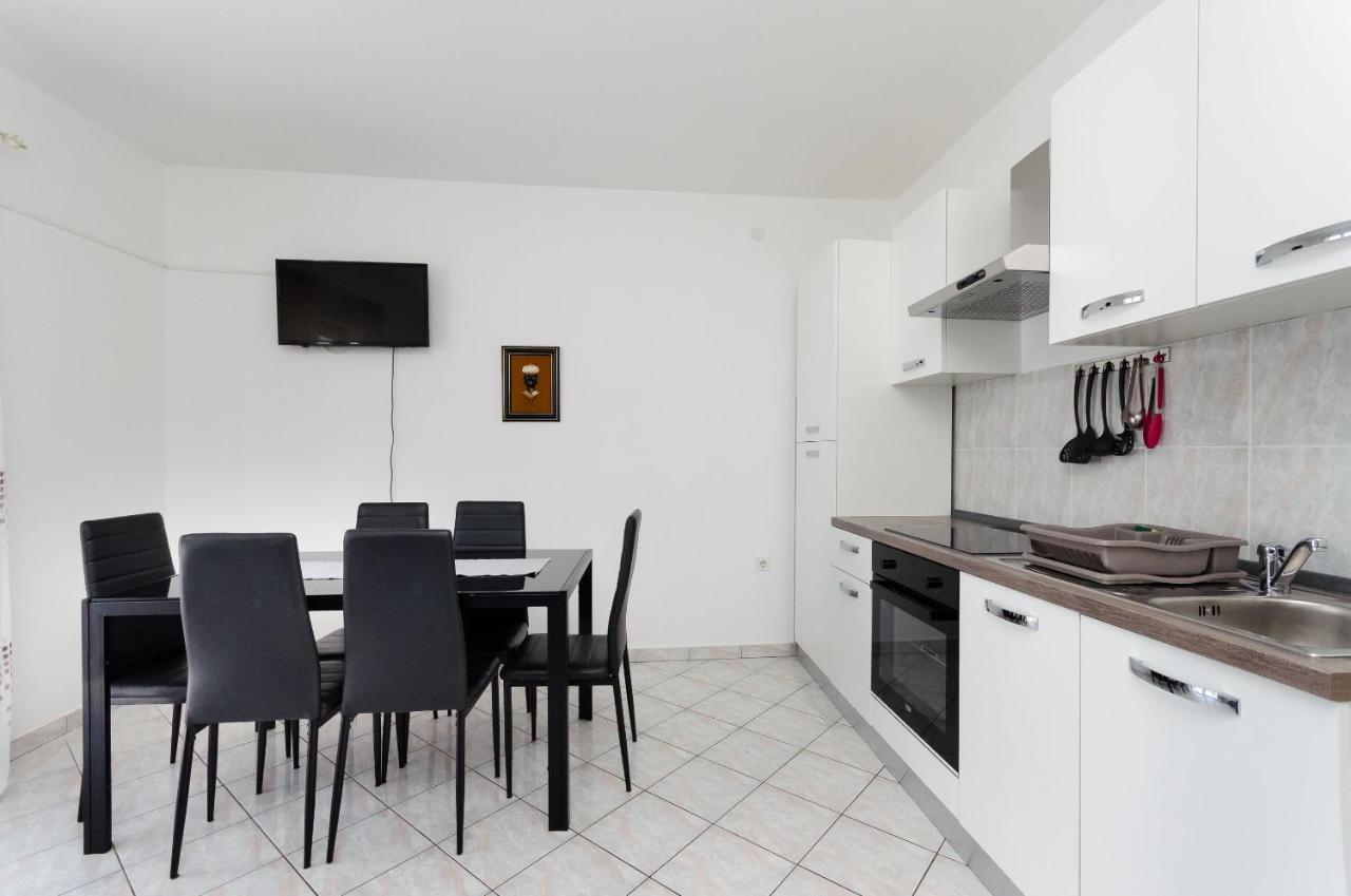 Apartments Luka سوبيتارسكا دراغا المظهر الخارجي الصورة