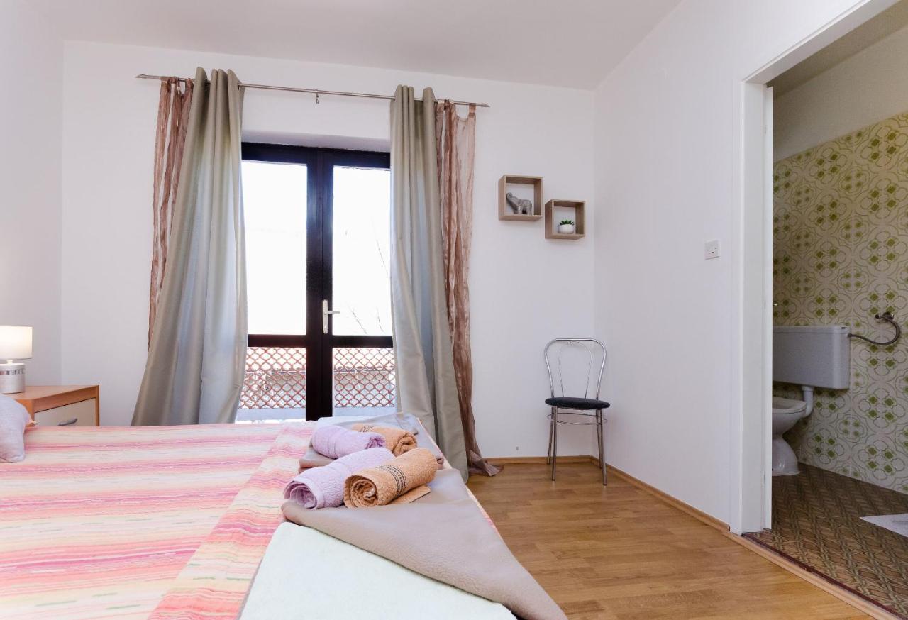 Apartments Luka سوبيتارسكا دراغا المظهر الخارجي الصورة